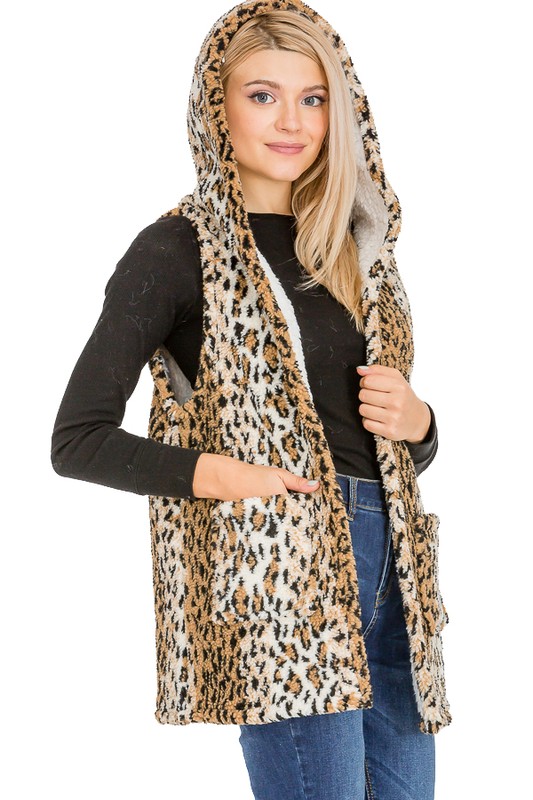 Leopard Patterned Hooded and Pocketed Faux Fur Lined Vest
