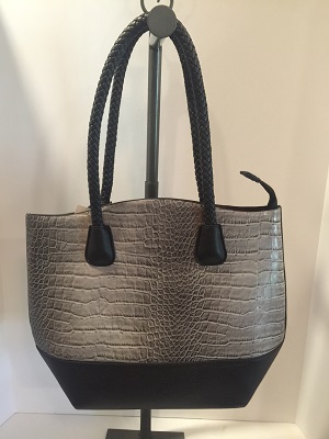 Elegant Croc Skin Print With Studs Trimmed And Tassel Accessory